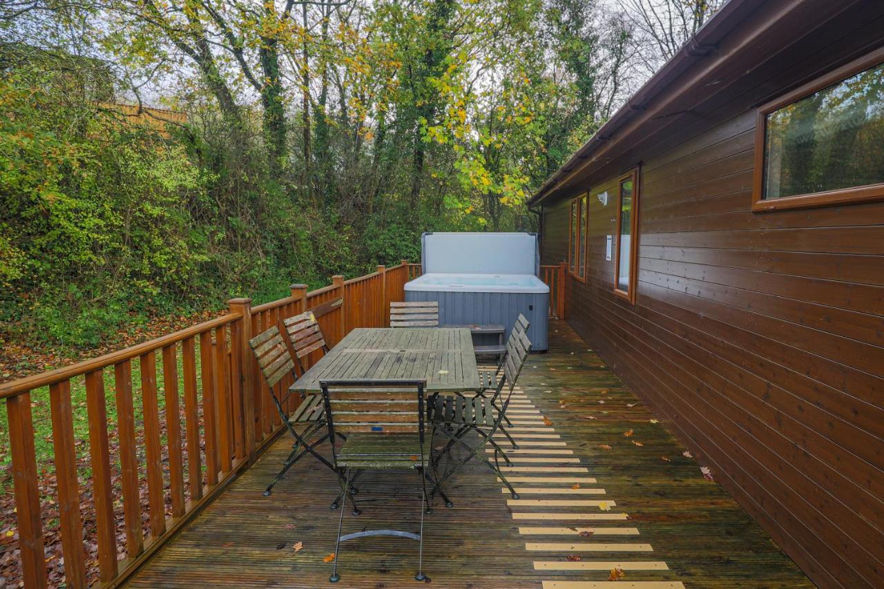 Charming Copse Corner Lodge - Spa Resort - Devon Chudleigh Luaran gambar