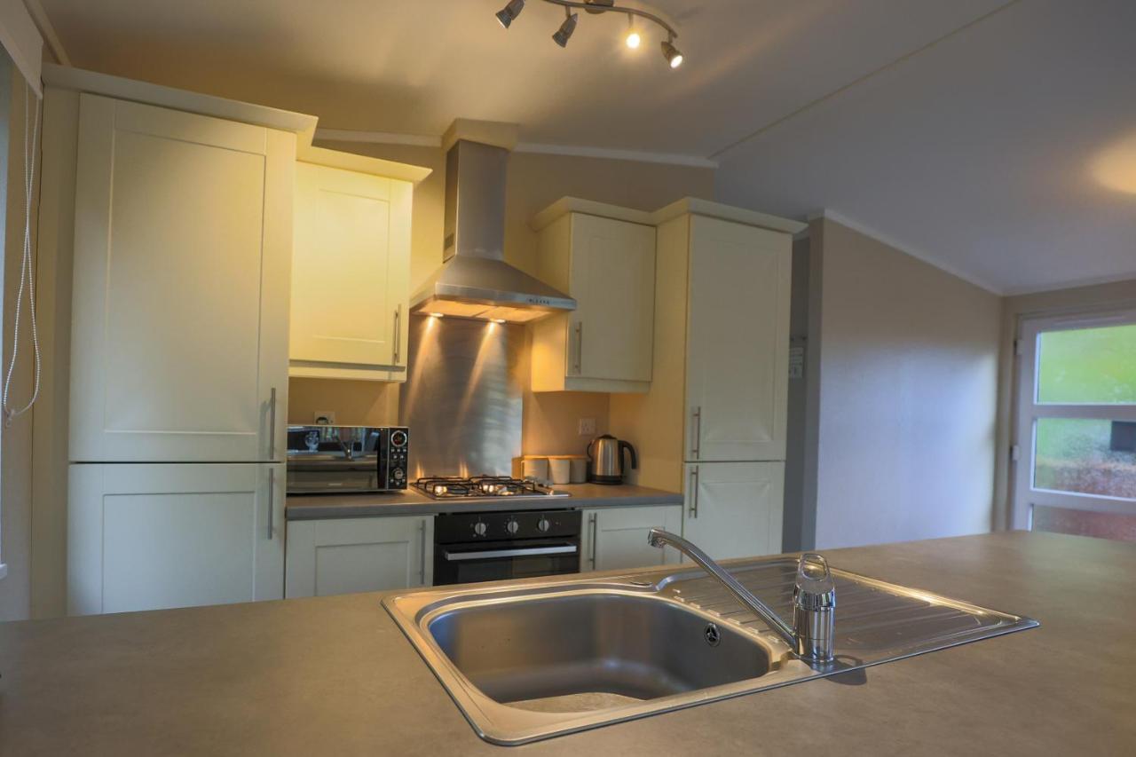 Charming Copse Corner Lodge - Spa Resort - Devon Chudleigh Luaran gambar